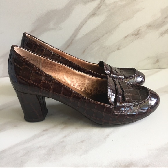 Anne Klein Shoes - ANNE KLEIN IFLEX Alligator Penny Loafers Heels